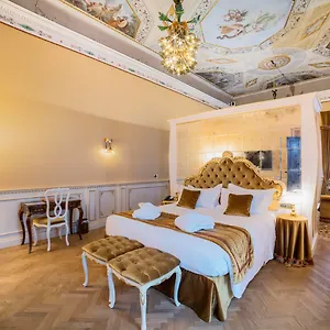 hotel-nani-mocenigo-palace.hotelslidodijesolo.com/
